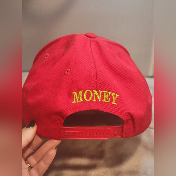 Top Level Snapback Money Hat Red/Black/Gold Dollar Sign Adjustable Like New - Picture 5 of 11
